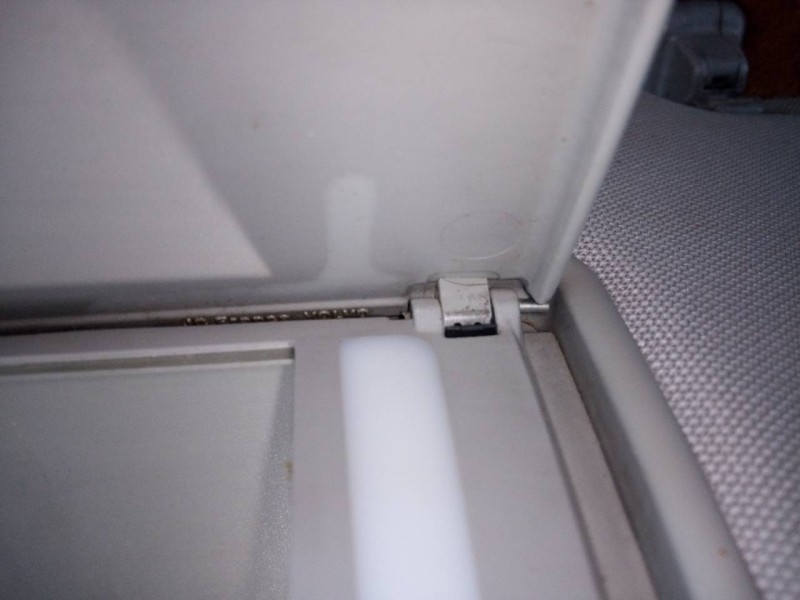 Recambio de parasol izquierdo para volvo xc90 d5 referencia OEM IAM   