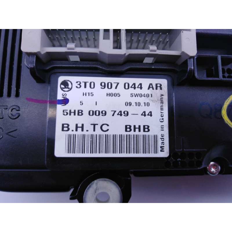 Recambio de mando climatizador para skoda suberb (3t4) elegance referencia OEM IAM 3T0907044AR 5HB0009749 E2-A1-31-1