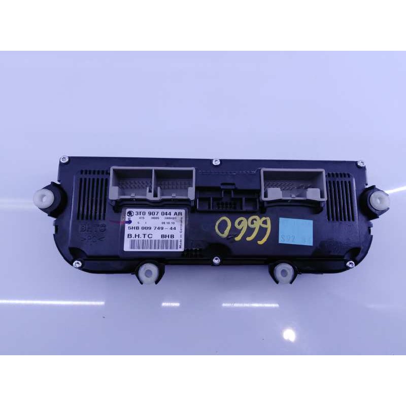 Recambio de mando climatizador para skoda suberb (3t4) elegance referencia OEM IAM 3T0907044AR 5HB0009749 E2-A1-31-1