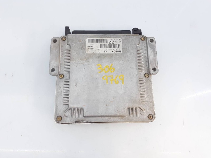 Recambio de centralita motor uce para peugeot 306 berlina 3/4/5 puertas (s2) style referencia OEM IAM 0281010362 9640324380 E3-B