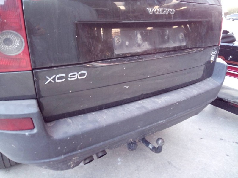 Recambio de porton trasero para volvo xc90 d5 referencia OEM IAM   