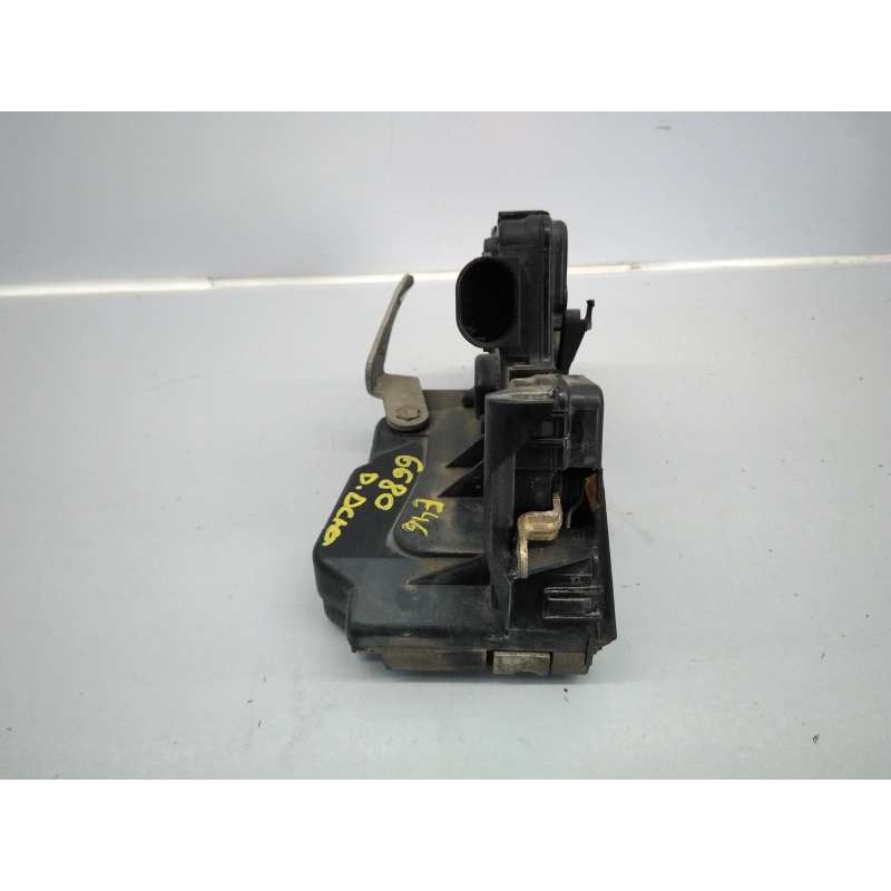 Recambio de cerradura puerta delantera derecha para bmw serie 3 berlina (e46) 320d referencia OEM IAM   E1-A3-20-2