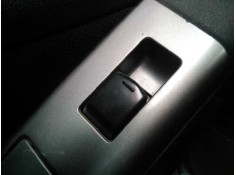 MANDO ELEVALUNAS TRASERO IZQUIERDO 25411EA00A 