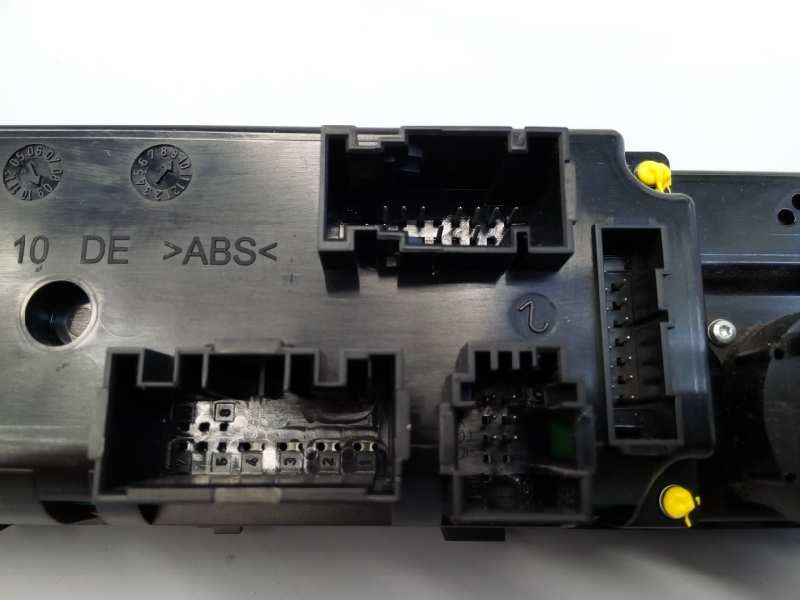 Recambio de mando climatizador para bmw x5 (e70) xdrive30d referencia OEM IAM 922792101 900251850014 E1-A3-7-2