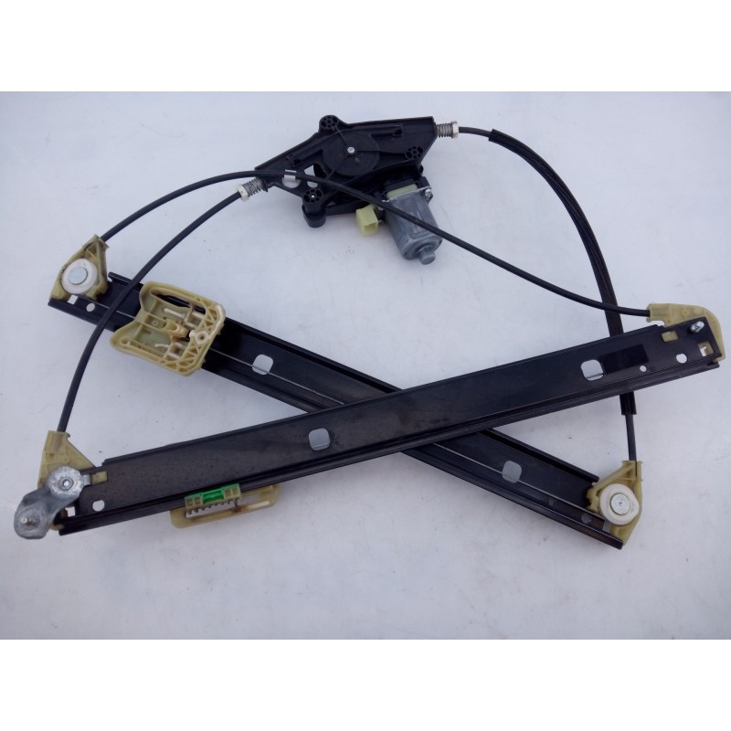 Recambio de elevalunas delantero izquierdo para audi a4 berlina (8w2) sport edition referencia OEM IAM 8W0837481 0130822705 E1-B