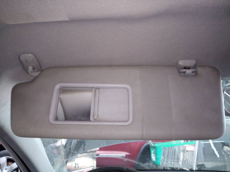 Recambio de parasol izquierdo para audi a3 sportback (8p) 2.0 tdi ambiente (125kw) referencia OEM IAM   