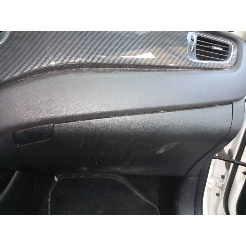 Recambio de guantera para kia carens ( ) concep referencia OEM IAM   