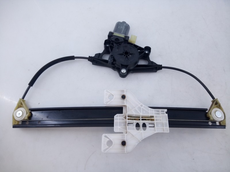 Recambio de elevalunas trasero derecho para audi a4 berlina (8w2) sport edition referencia OEM IAM 8W0839462 0130822668 E1-B6-34