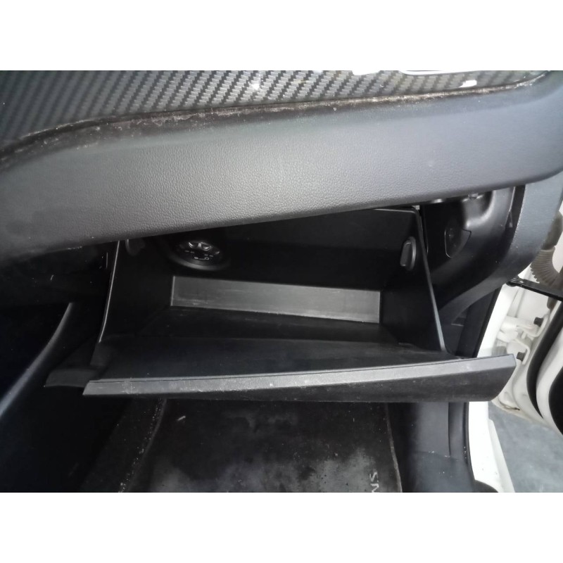 Recambio de guantera para kia carens ( ) concep referencia OEM IAM   