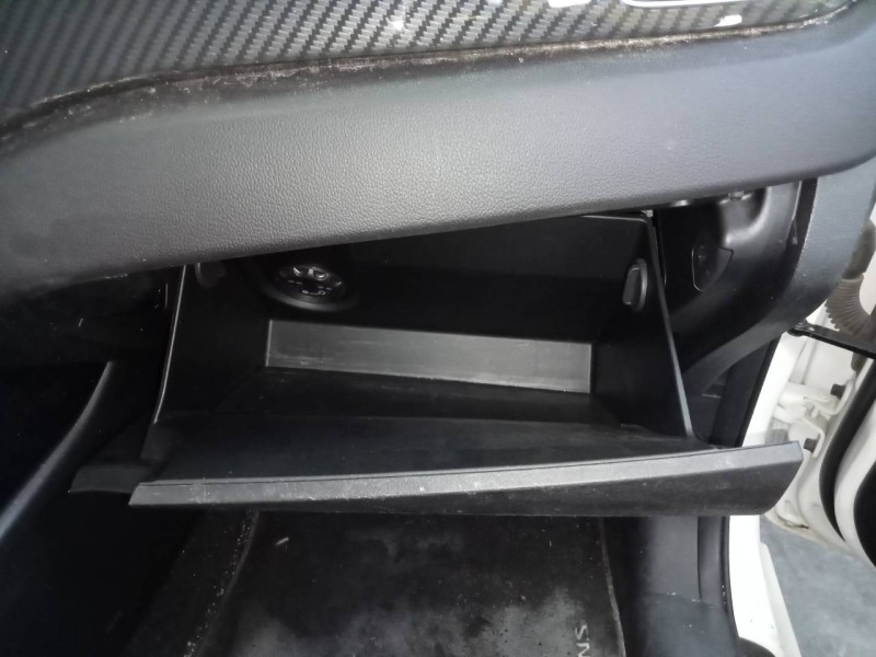 Recambio de guantera para kia carens ( ) concep referencia OEM IAM   