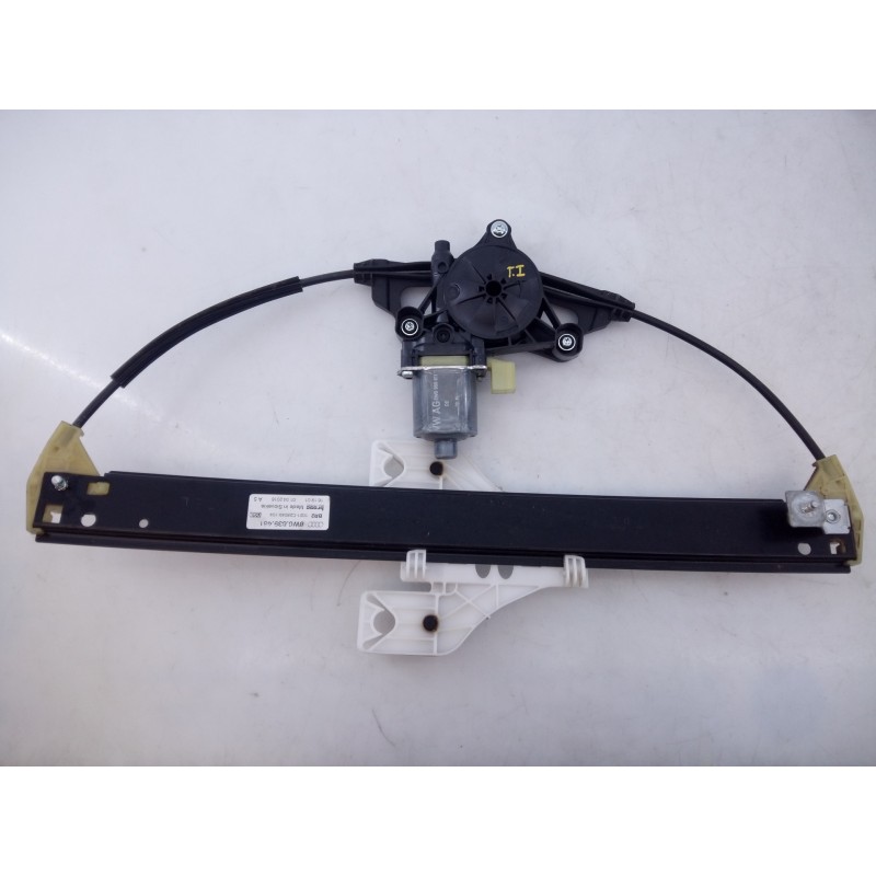 Recambio de elevalunas trasero izquierdo para audi a4 berlina (8w2) sport edition referencia OEM IAM 8W0839461 0130822669 E1-B6-