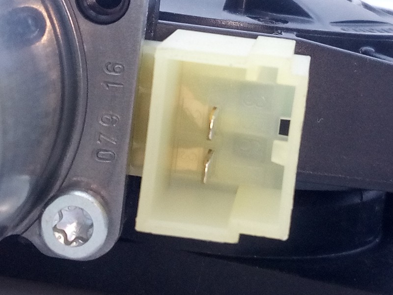 Recambio de elevalunas trasero izquierdo para audi a4 berlina (8w2) sport edition referencia OEM IAM 8W0839461 0130822669 E1-B6-