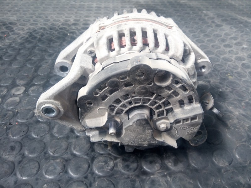 Recambio de alternador para opel meriva cosmo referencia OEM IAM 0124425022 55556070 P3-B5-18-3