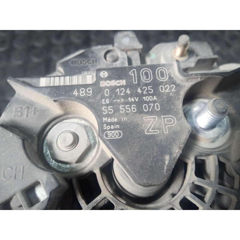 Recambio de alternador para opel meriva cosmo referencia OEM IAM 0124425022 55556070 P3-B5-18-3