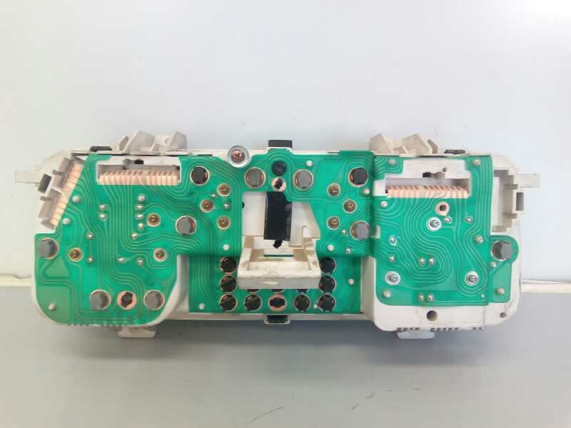 Recambio de cuadro instrumentos para mitsubishi galloper (hyundai) 2.5 td (5-ptas.) referencia OEM IAM 3199D20  E3-A2-2-1