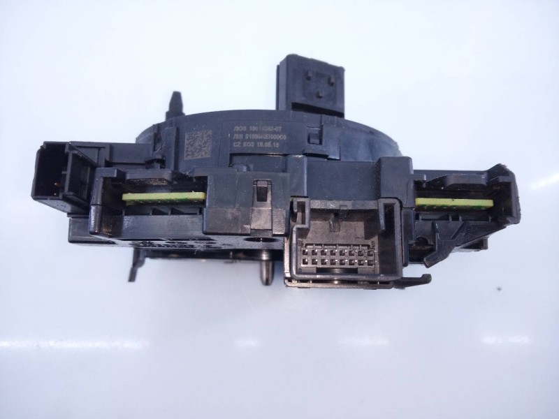 Recambio de anillo airbag para skoda octavia combi (5e5) ambition referencia OEM IAM 5Q0953549F  E2-A1-38-7