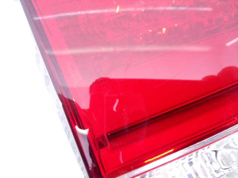 Recambio de piloto trasero izquierdo porton para kia carens ( ) concep referencia OEM IAM 92403A4  E2-B5-43-2