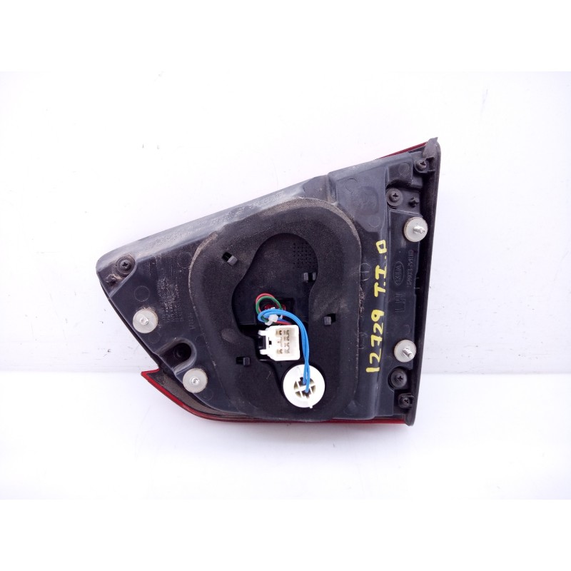 Recambio de piloto trasero izquierdo porton para kia carens ( ) concep referencia OEM IAM 92403A4  E2-B5-43-2