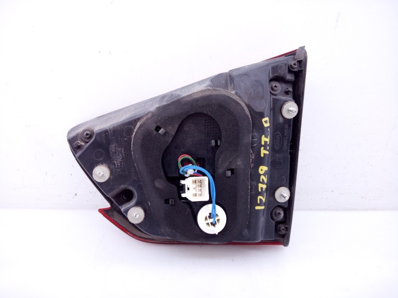 Recambio de piloto trasero izquierdo porton para kia carens ( ) concep referencia OEM IAM 92403A4  E2-B5-43-2