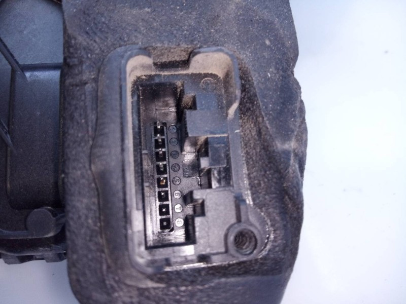 Recambio de cerradura puerta trasera derecha para skoda octavia combi (5e5) ambition referencia OEM IAM   E1-B6-8-2