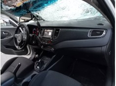 Recambio de salpicadero para kia carens ( ) concep referencia OEM IAM    2