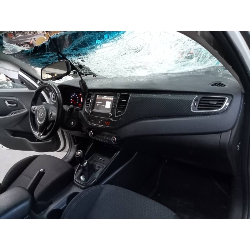 Recambio de salpicadero para kia carens ( ) concep referencia OEM IAM   