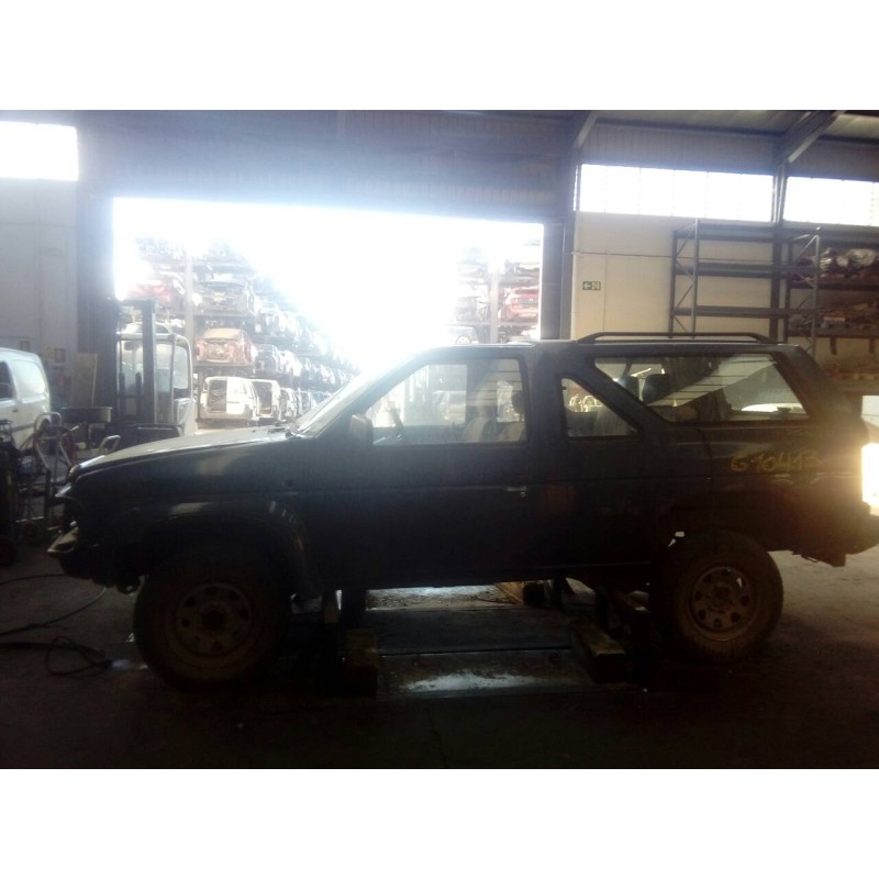 nissan terrano (wd21) del año 1988