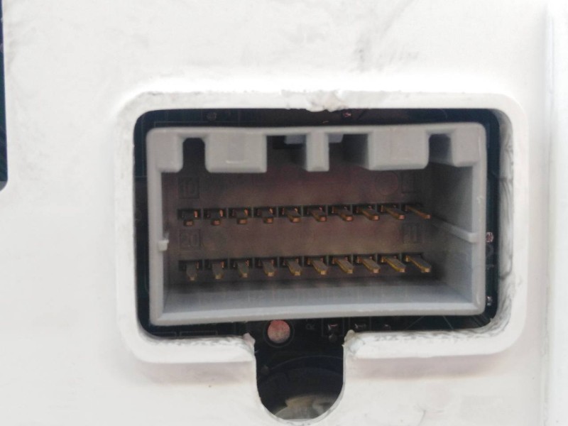 Recambio de cuadro instrumentos para ssangyong rexton rx 270 full referencia OEM IAM 8022002B01 11000923510S E3-A3-19-3