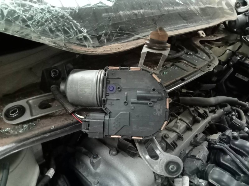 Recambio de motor limpia delantero para kia carens ( ) concep referencia OEM IAM 98110A4900  