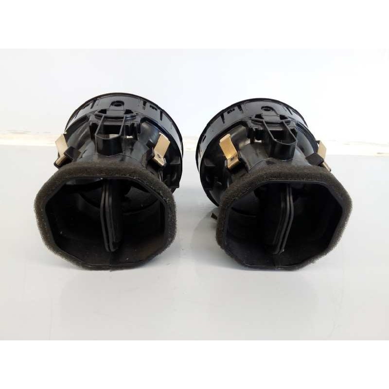 Recambio de rejilla aireadora para mercedes-benz vito mixto (447) 109/111 cdi lang (447.703) referencia OEM IAM A4478300054Q2 A4