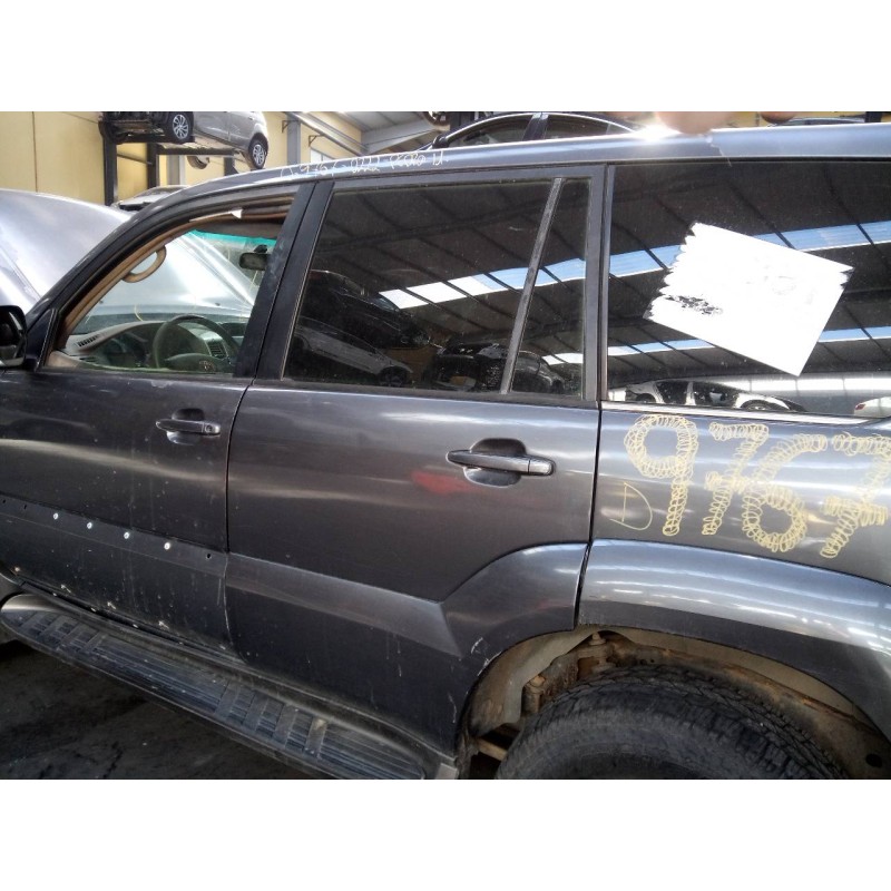 Recambio de puerta trasera izquierda para toyota land cruiser (j12) 3.0 d4-d vx referencia OEM IAM   