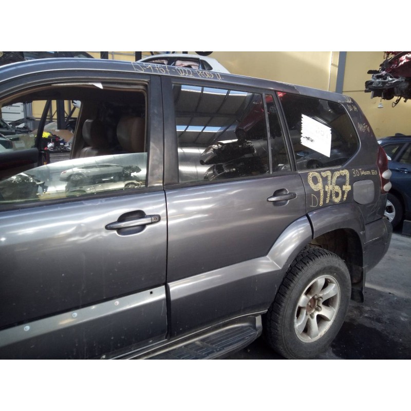Recambio de puerta trasera izquierda para toyota land cruiser (j12) 3.0 d4-d vx referencia OEM IAM   