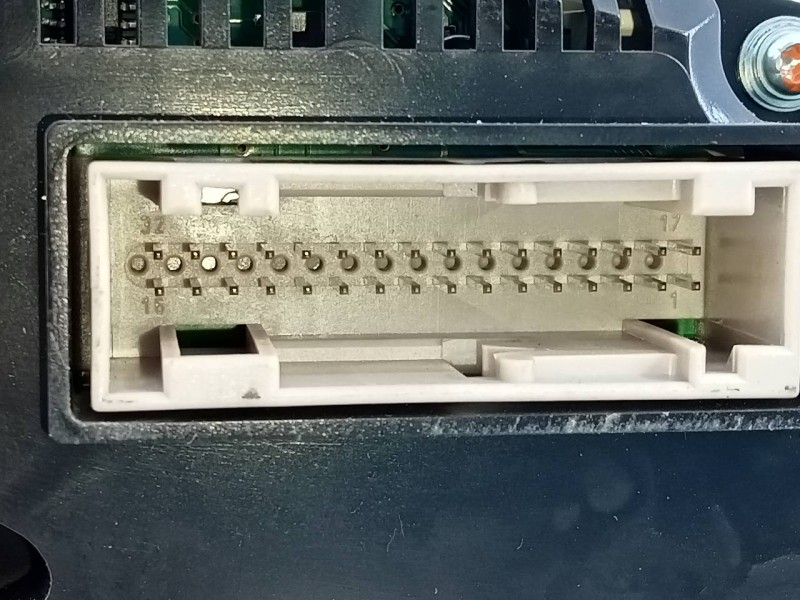 Recambio de cuadro instrumentos para audi a4 ber. (b8) básico referencia OEM IAM 8K0920900C  E2-A1-37-7