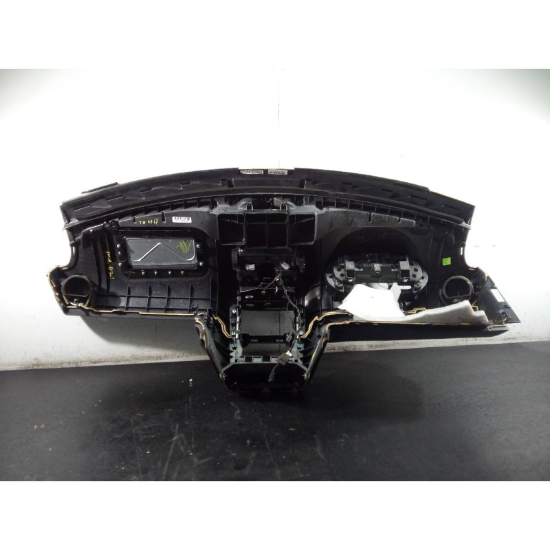 Recambio de salpicadero para mercedes-benz clase m (w164) 320 / 350 cdi (164.122) referencia OEM IAM   P2-A1-25