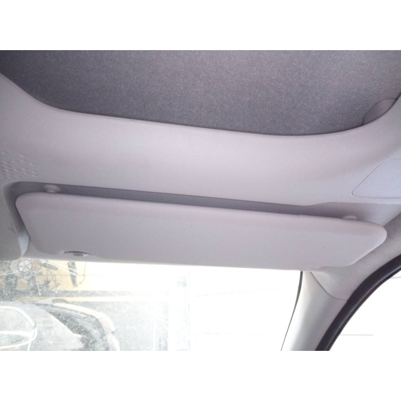 Recambio de parasol derecho para opel combo life edition referencia OEM IAM   