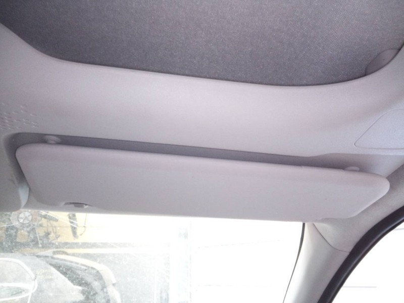 Recambio de parasol derecho para opel combo life edition referencia OEM IAM   