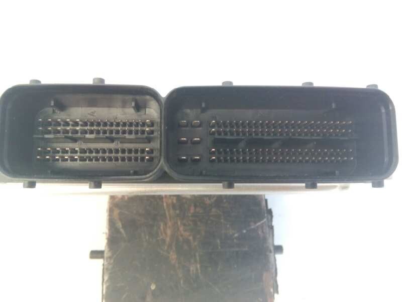 Recambio de centralita motor uce para volkswagen golf v berlina (1k1) gt sport referencia OEM IAM 03G906021 0281014061 E1-B6-7-3