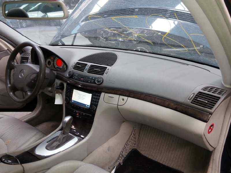 Recambio de salpicadero para mercedes-benz clase e (w211) berlina e 320 cdi (211.026) referencia OEM IAM A2116800687  P2-B2-7