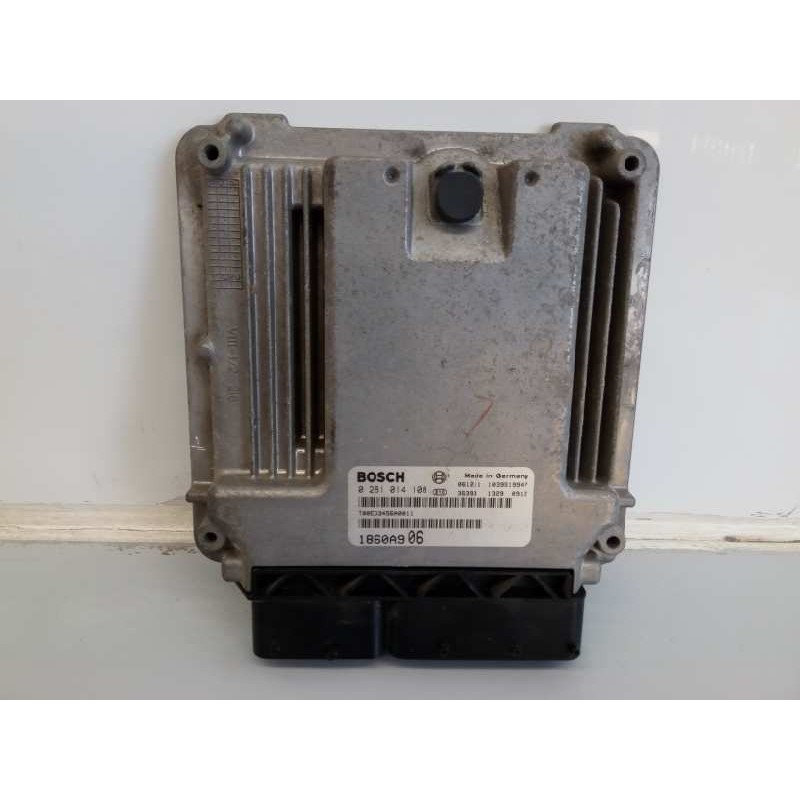 Recambio de centralita motor uce para mitsubishi outlander (cw0) 2.0 di-d intense referencia OEM IAM 1860A906 0281014108 E2-B4-3