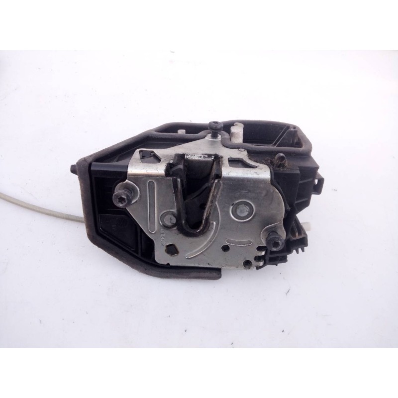Recambio de cerradura puerta trasera izquierda para bmw serie 1 berlina (e81/e87) 120d referencia OEM IAM 7167075  E1-A3-16-2