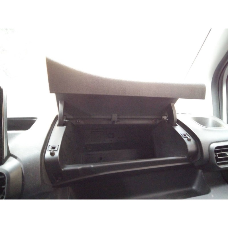 Recambio de guantera para opel combo life edition referencia OEM IAM   