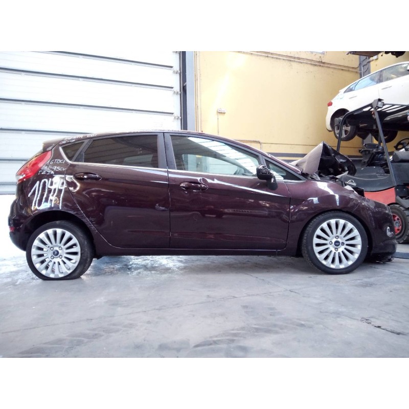 ford fiesta (cb1) del año 2010