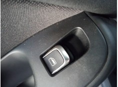 MANDO ELEVALUNAS TRASERO DERECHO 