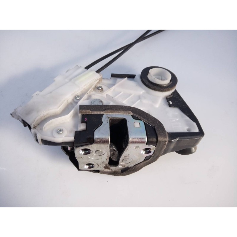 Recambio de cerradura puerta delantera derecha para toyota prius (nhw30) advance referencia OEM IAM   E2-B4-49-1