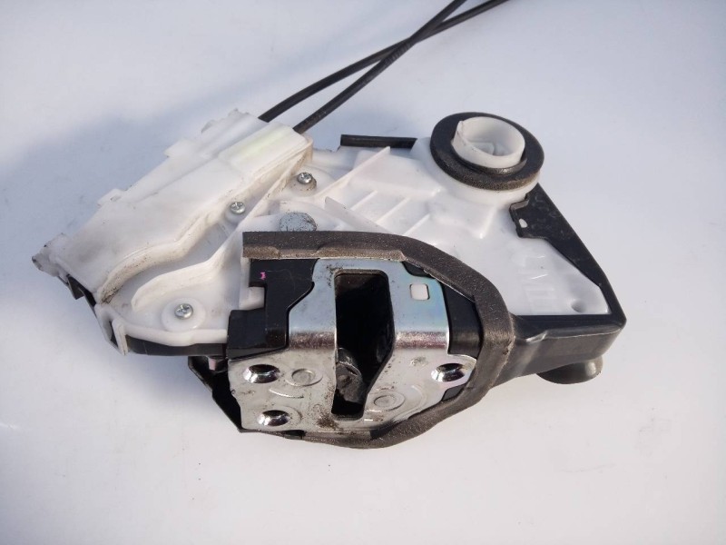 Recambio de cerradura puerta delantera derecha para toyota prius (nhw30) advance referencia OEM IAM   E2-B4-49-1