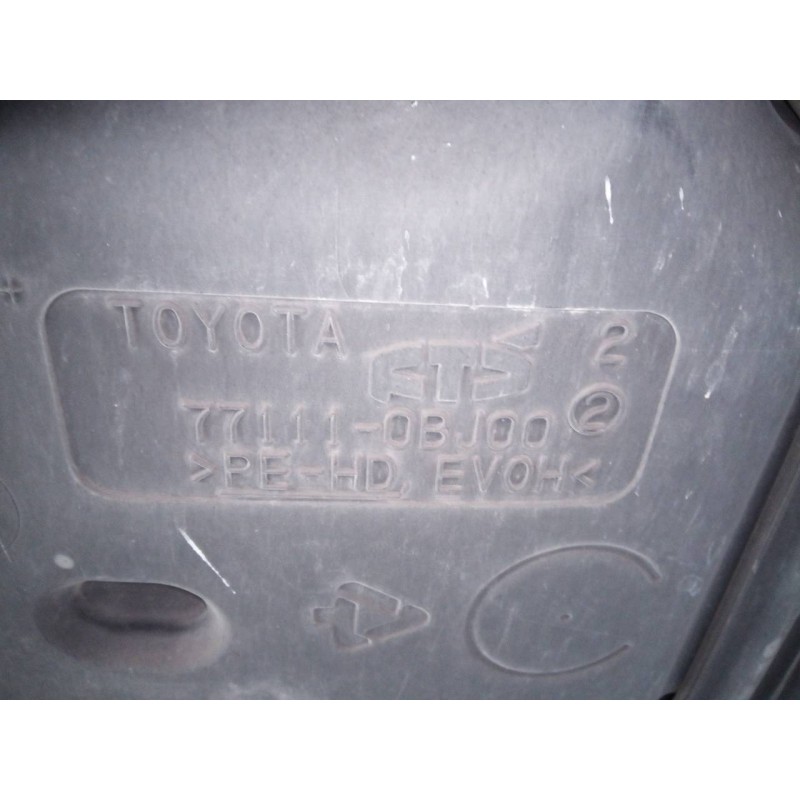 Recambio de deposito combustible para toyota prius (nhw30) advance referencia OEM IAM 771110BJ00  