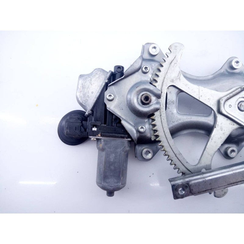 Recambio de elevalunas trasero derecho para toyota prius (nhw30) advance referencia OEM IAM   E2-B4-49-2