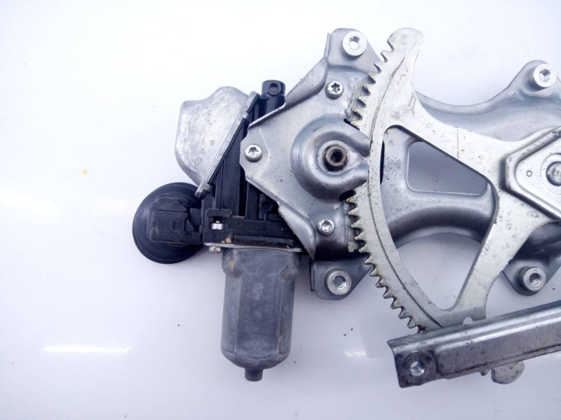 Recambio de elevalunas trasero derecho para toyota prius (nhw30) advance referencia OEM IAM   E2-B4-49-2