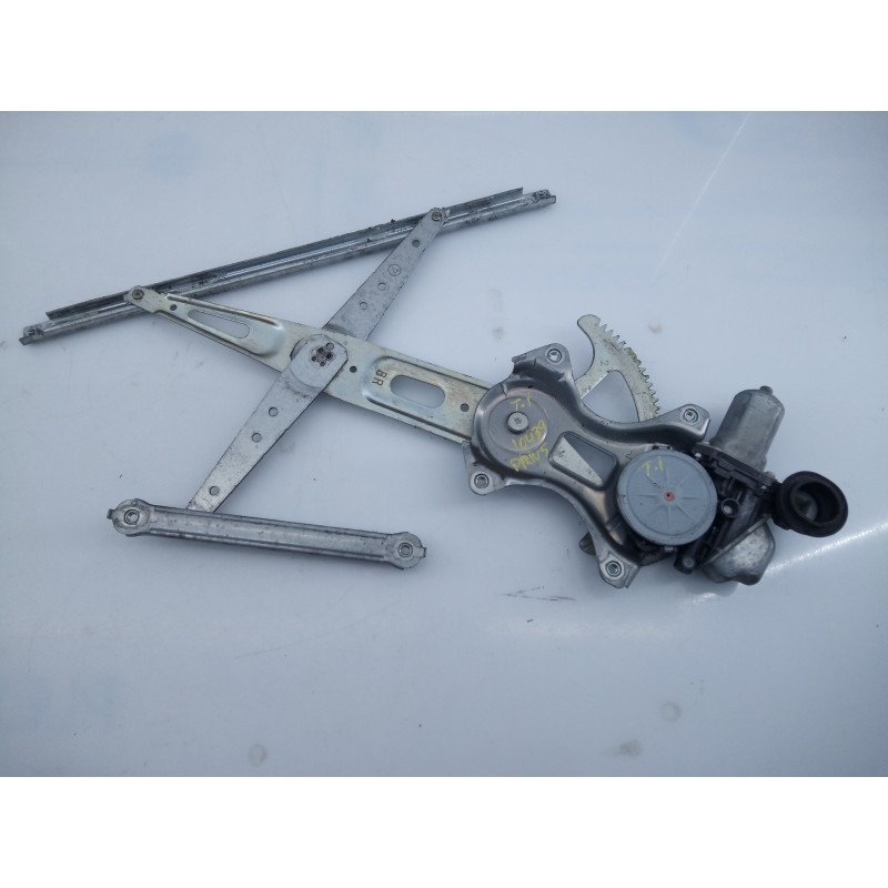 Recambio de elevalunas trasero izquierdo para toyota prius (nhw30) advance referencia OEM IAM 8572047130 0620203340 E2-B4-27-1