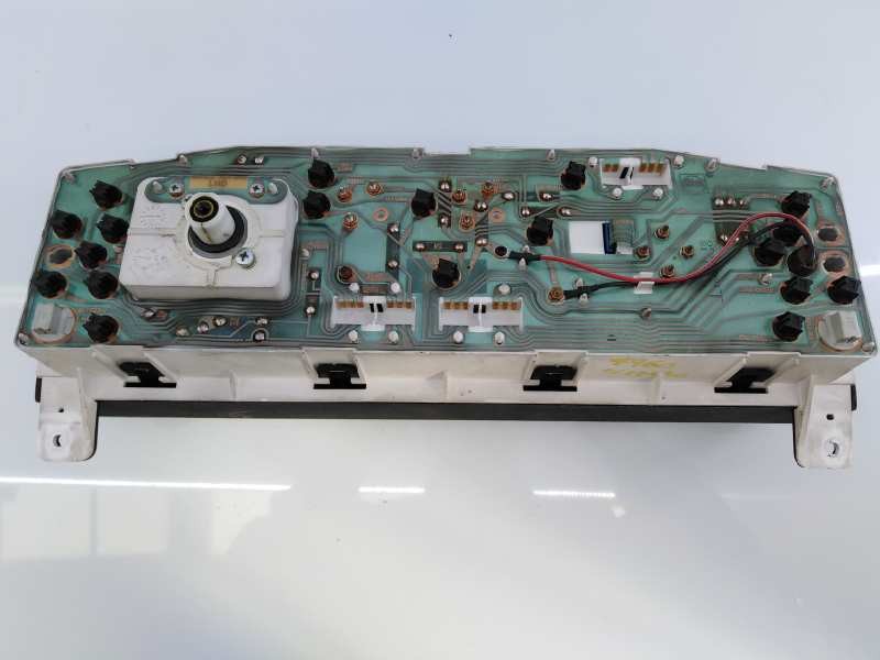 Recambio de cuadro instrumentos para nissan terrano/terrano.ii (r20) elegance referencia OEM IAM 21068701 248107F017 E3-B4-36-4